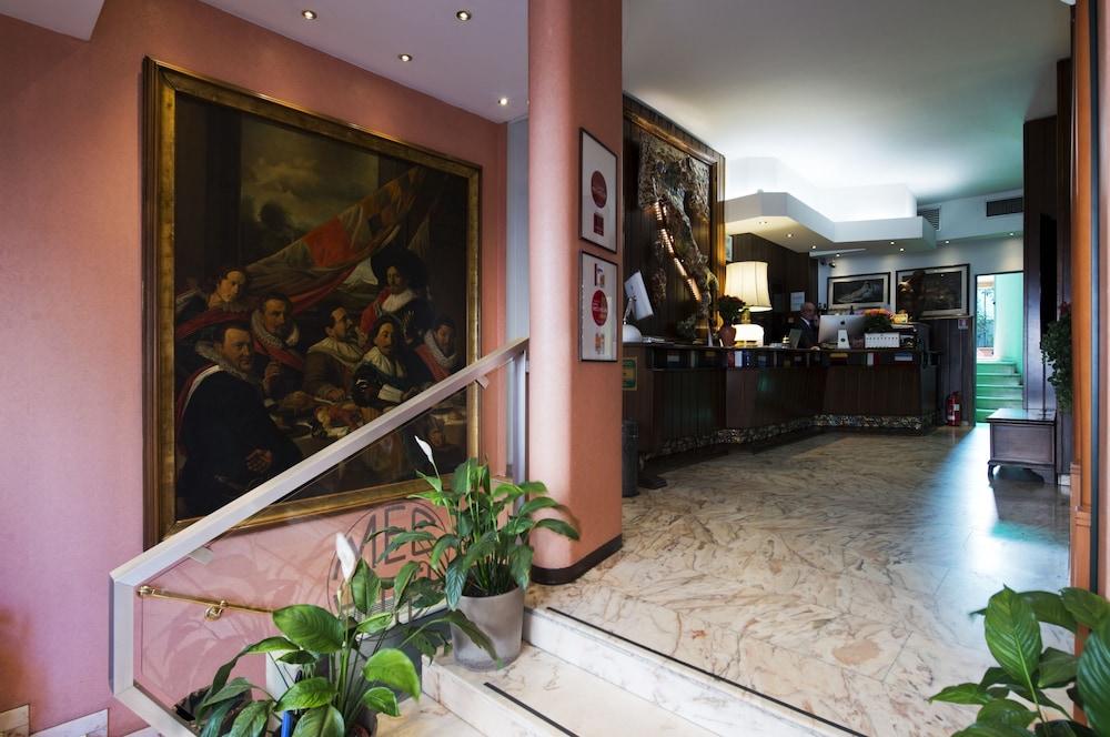 Hotel Mec Milán Exteriér fotografie